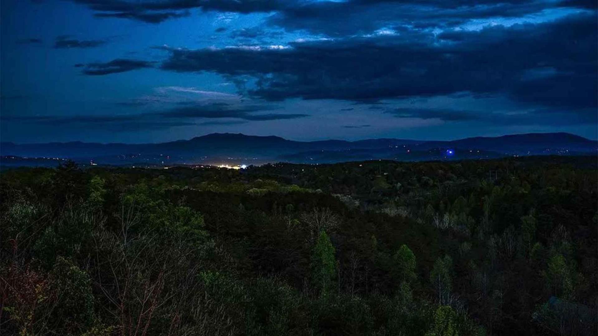 New Majestic 5 Star Amazing View, Pool, Hot Tub! Villa Pigeon Forge Eksteriør billede